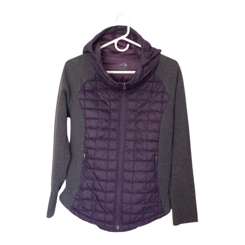 The North Face Jacket Womens Medium Thermoball Hybrid Puffer Coat Hooded Purple